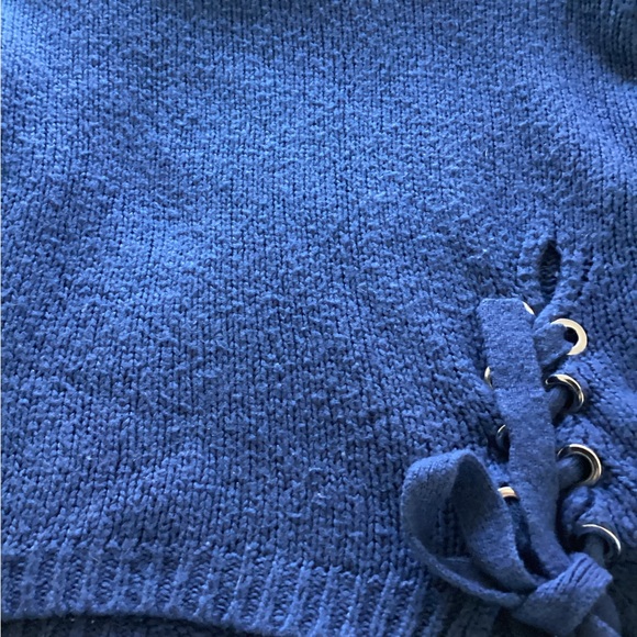 Elan Sweater size M - Picture 10 of 10